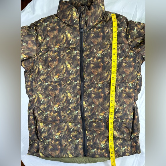 Zara Women’s Camouflage Puffer Jacket Coat Size Small - Picture 11 of 12